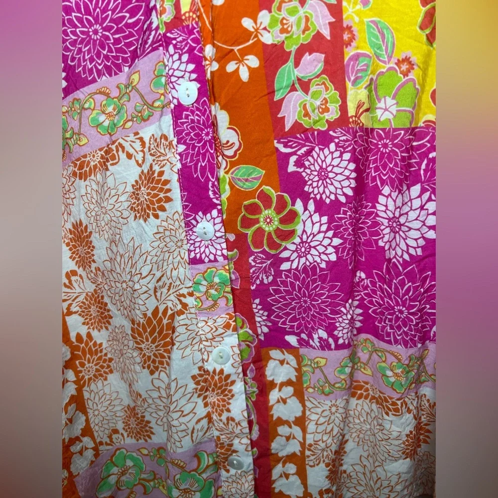 Fate Colorful Floral Blouse size medium - Picture 5 of 16